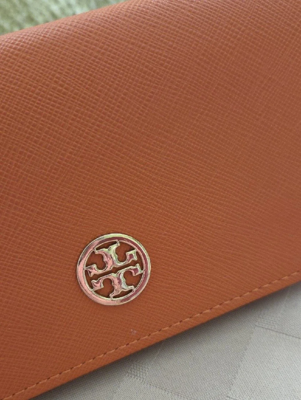 Tory Burch Orange Saffiano Eyeglasses Case with Gold Logo, EUC